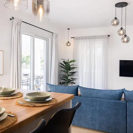 Porta Luxury Residence, By Tk Management Λαγανάς