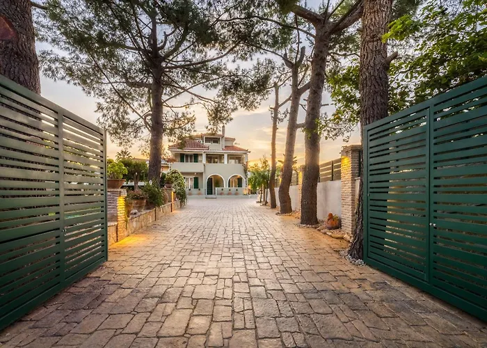 度假居 Porta Luxury Residence, By Tk Premium *