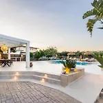 Porta Luxury Residence, By Tk Premium * ラガナス
