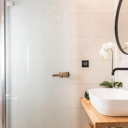 Porta Luxury Residence, By Tk Management Feriehus Laganas