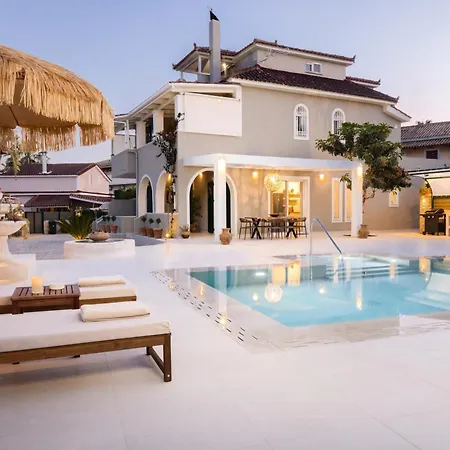 Porta Luxury Residence, By Tk Premium *